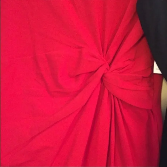 Old Navy- Maternity Medium Long sleeve dress black and red. Bundle of 2 - Picture 3 of 4